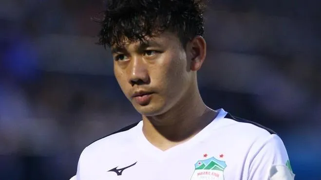 Minh Vương háo hức khi sắp đối đầu với Lee Nguyễn