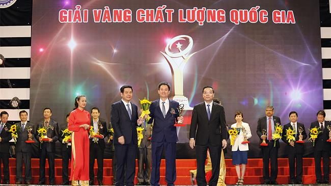 55 DN được tặng Giải thưởng Chất lượng Quốc gia năm 2020
