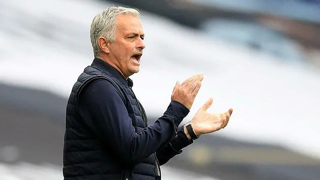 Bị chỉ trích, Jose Mourinho lên tiếng đáp trả