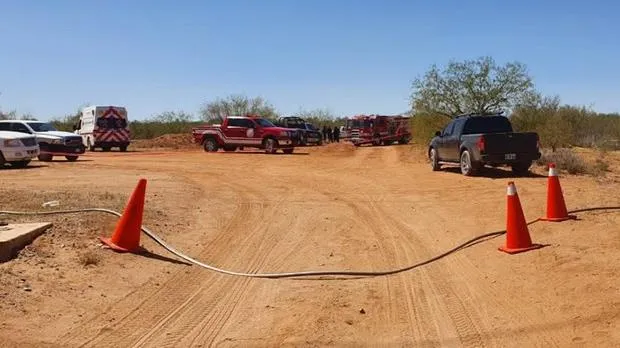 Mexico: Máy bay vướng vào đường dây điện cao thế, 7 người thương vong