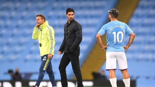 Arteta lên tiếng về khả năng Arsenal chiêu mộ Aguero