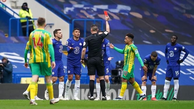 Thiago Silva lập kỷ lục ở Premier League