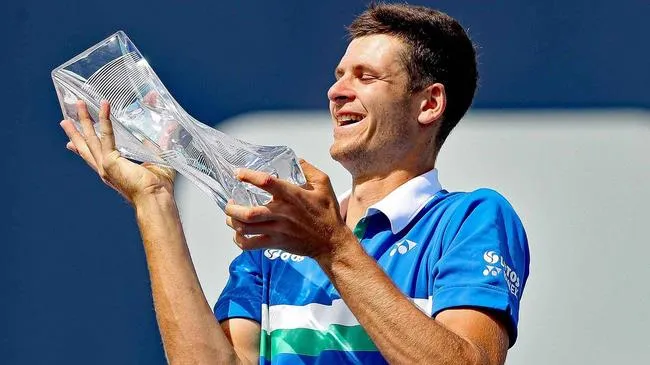 Miami Open 2021: Đánh bại Jannik Sinner, Hubert Hurkacz vô địch đơn nam