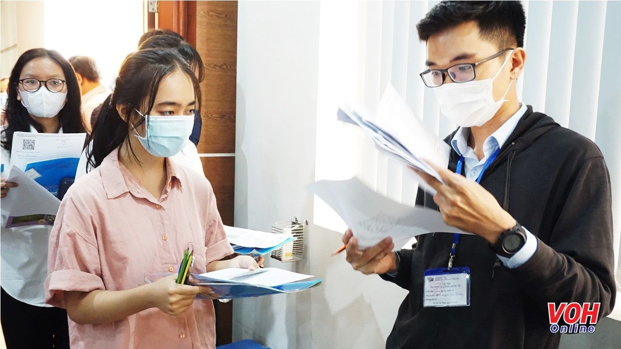 Hồ sơ Đăng ký dự thi tốt nghiệp THPT quốc gia năm 2021 gồm những giấy tờ gì?