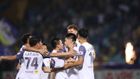 Đổi màu áo, Hà Nội FC đánh bại Than Quảng Ninh với tỉ số đậm