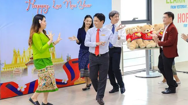 Sinh viên Lào đón Tết truyền thống tại trường đại học