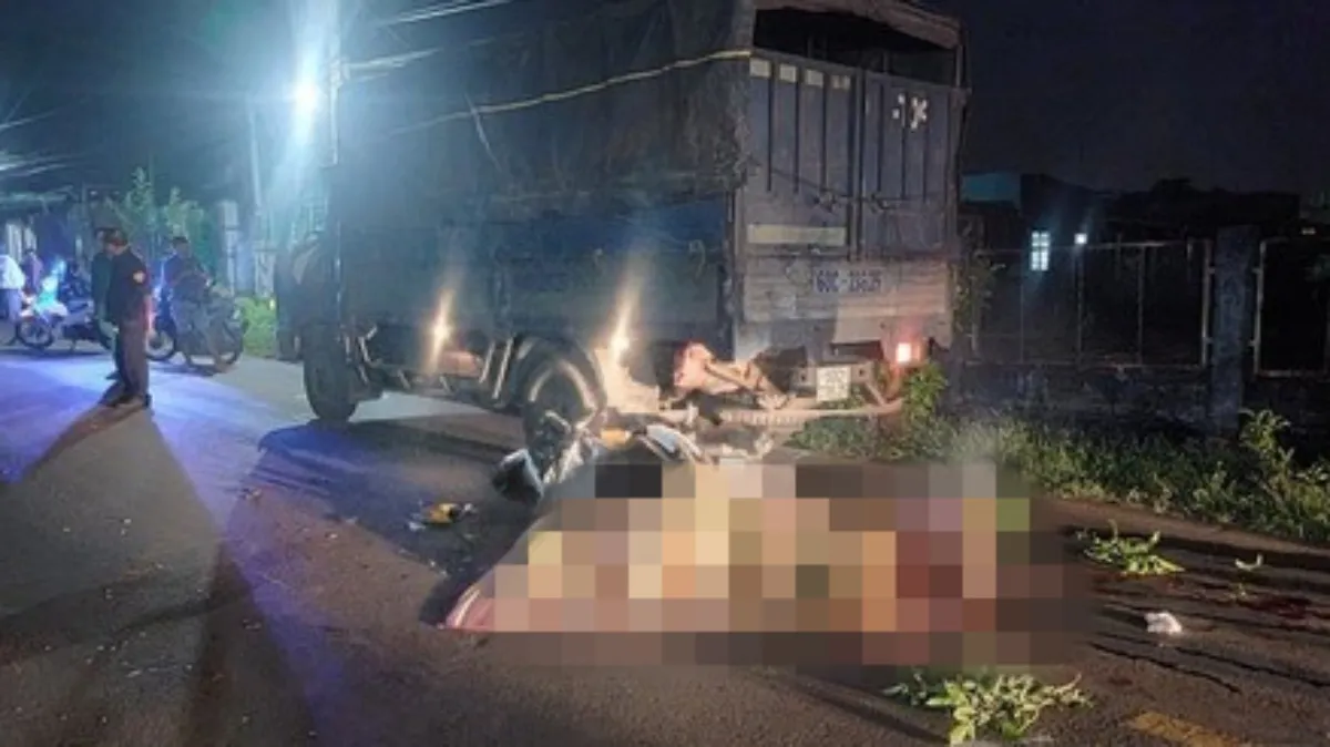 Tin tức tai nạn giao thông hôm nay 26/4: Tông đuôi xe tải, 2 công nhân tử vong