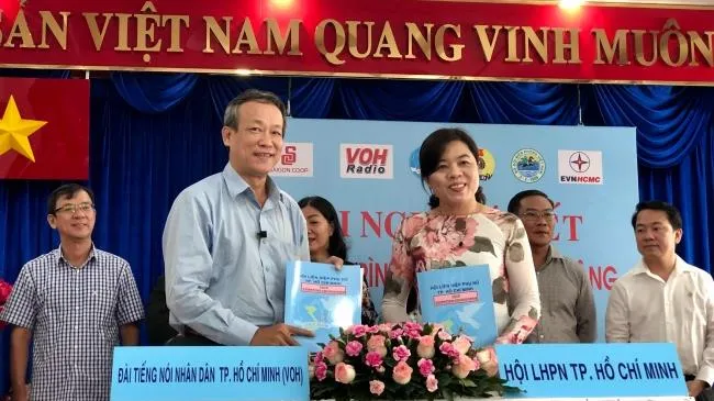 Nhiều kết quả tích cực từ hợp tác giữa Hội LHPN Thành phố và VOH