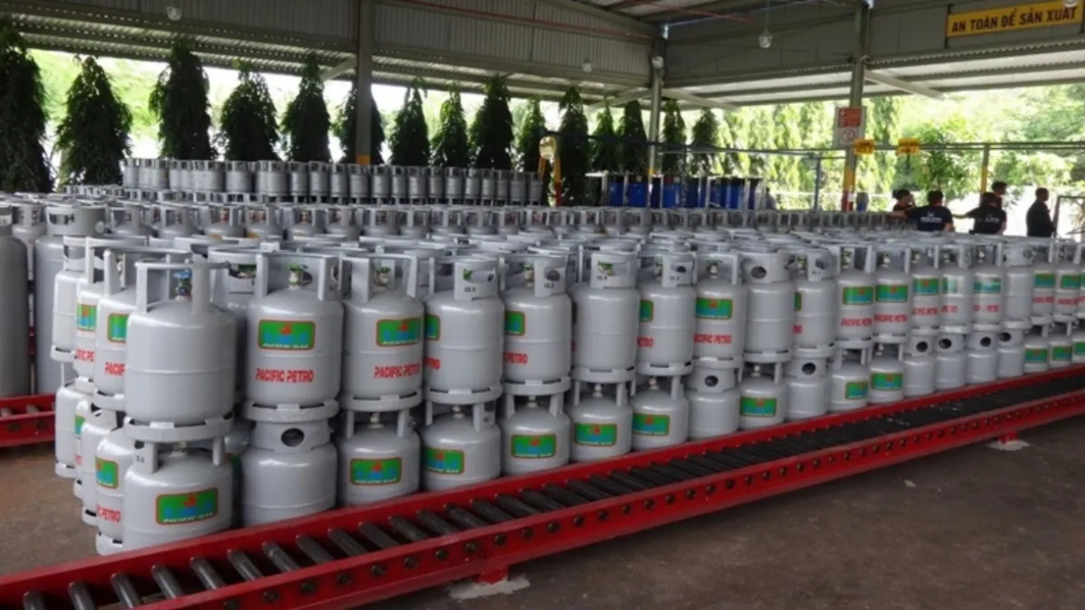 Giá gas hôm nay 3/5/2021: Giá gas trong nước giảm 19.000 đồng/bình 12kg