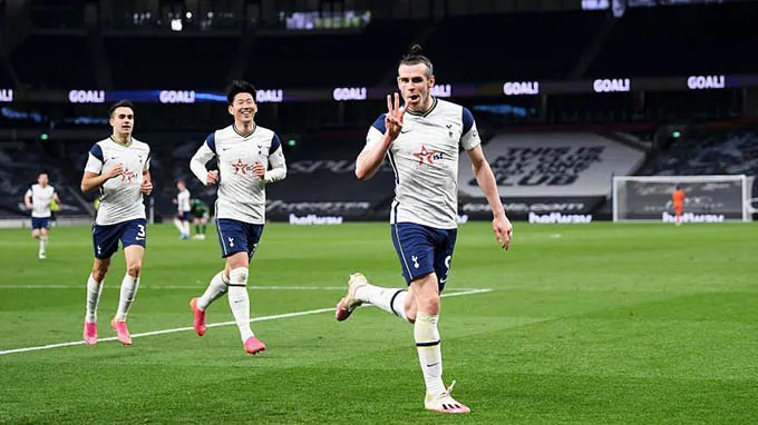 Tottenham áp sát Chelsea - Arsenal ngắt mạch không thắng