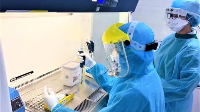 Ca dương tính COVID-19 mới nhất tại Hà Nội có lịch trình di chuyển phức tạpq