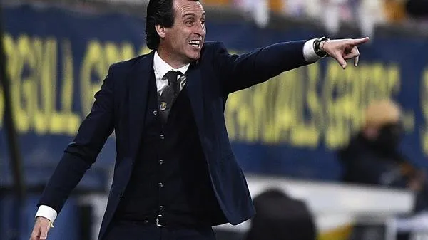 HLV Unai Emery nói gì trước đại chiến Arsenal?