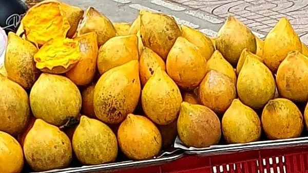 Giá cả thị trường hôm nay 9/5/2021: Quả trứng gà vào mùa, giá từ 40.000 đồng/kg