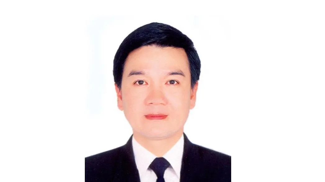 Đơn vị bầu cử số 7 - Quận 5: Lê Văn Tứ