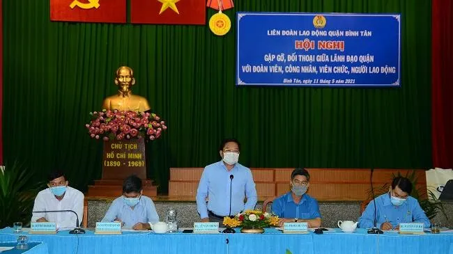 Lãnh đạo quận Bình Tân gặp gỡ, đối thoại với công nhân và người lao động