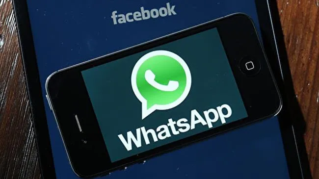 Đức ra lệnh cho Facebook ngừng thu thập dữ liệu người dùng WhatsApp