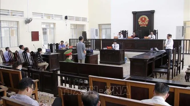 Tạm dừng xét xử các vụ án tại địa phương thực hiện cách ly xã hội