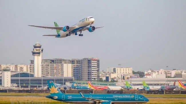Cục Hàng không Việt Nam yêu cầu hoàn phí dịch vụ cảng khi hành khách huỷ chuyến