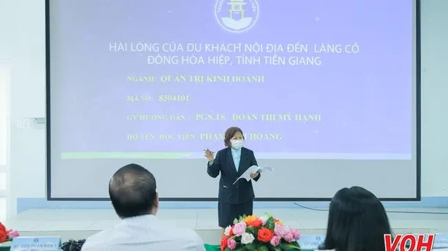 Bảo vệ thành công luận văn thạc sĩ ở tuổi 71