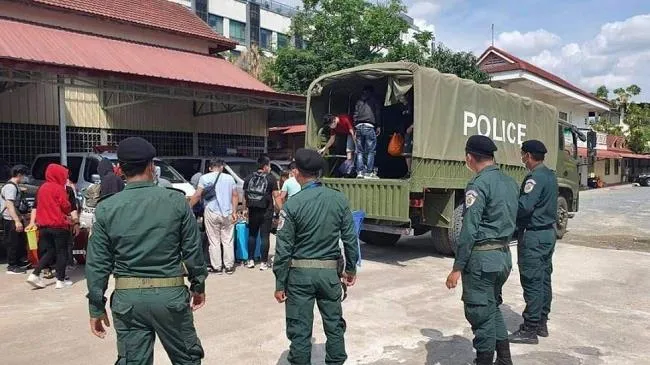 Sau hơn 2 tháng gồng mình chống dịch Covid- 19 lần 3, tình hình Campuchia giờ ra sao?