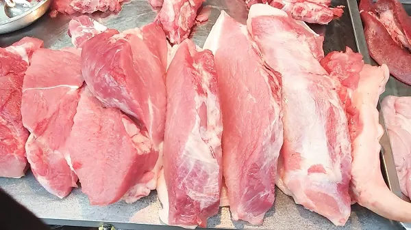 Giá heo hơi hôm nay 19/5/2021: Có nơi giảm đến 5.000 đồng/kg