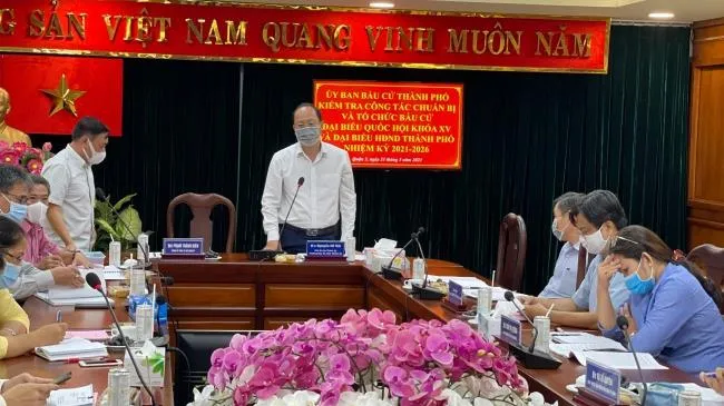 Lãnh đạo TPHCM kiểm tra công tác bầu cử tại Quận 3 và quận Gò Vấp