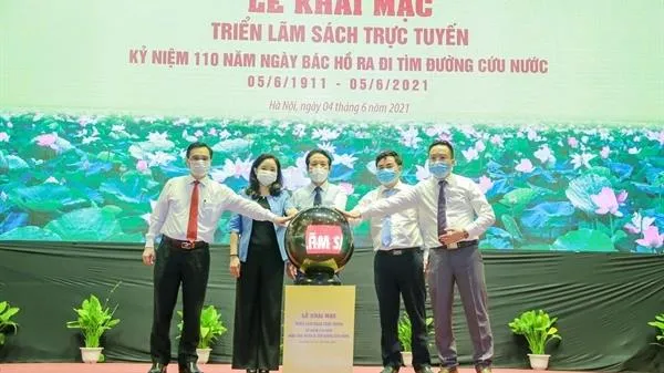 Triển lãm sách trực tuyến kỷ niệm 110 năm ngày Bác Hồ ra đi tìm đường cứu nước