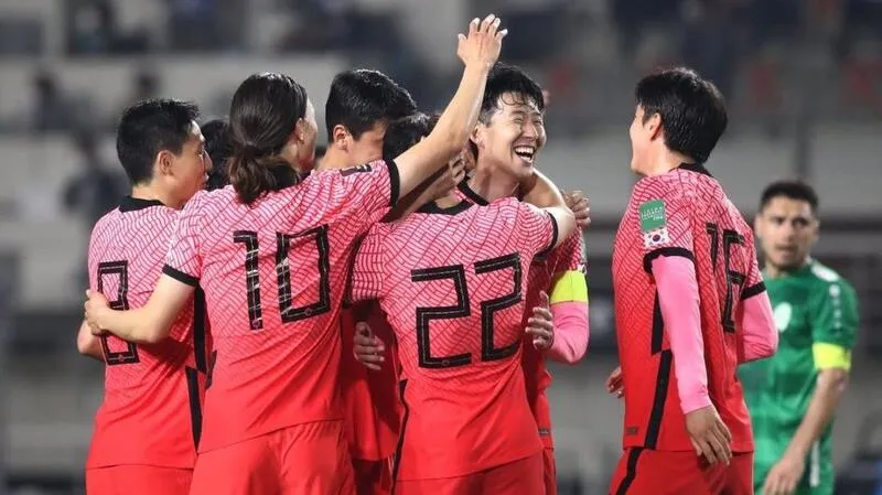 Kết quả vòng loại World Cup 2022: Son Heung-min tỏa sáng giúp Hàn Quốc đòi lại ngôi đầu từ tay Leban