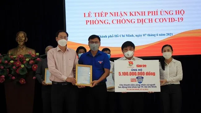 TPHCM tiếp nhận thêm hơn 12 tỷ đồng ủng hộ phòng, chống dịch Covid-19