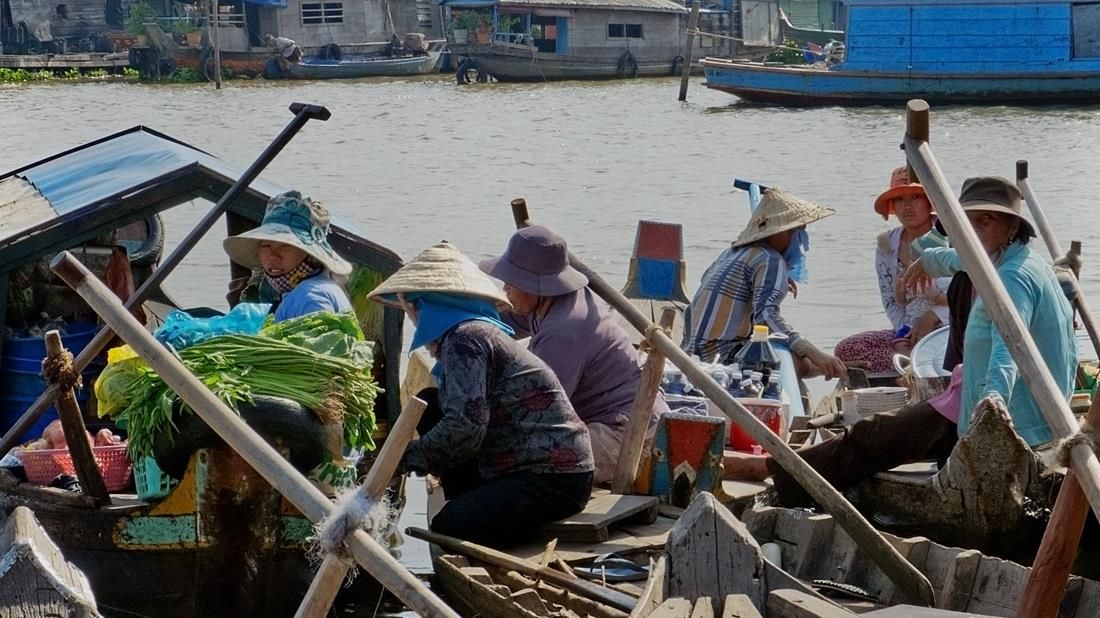 Bộ Ngoại giao Việt Nam đề nghị Phnom Penh có lộ trình hợp lý khi di dời bè nổi trên sông Mê Kông