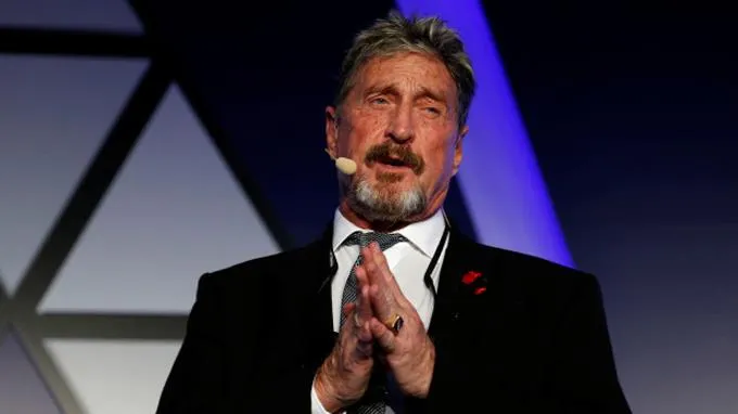 Cuộc đời đầy tranh cãi của huyền thoại an ninh mạng John McAfee