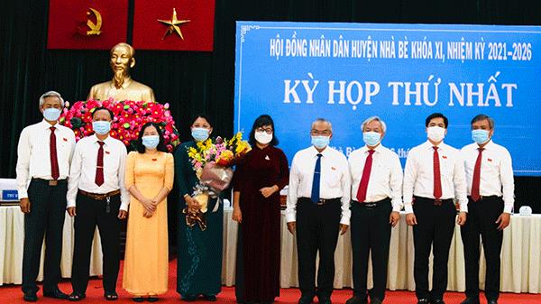 Ông Triệu Đỗ Hồng Phước tái đắc cử Chủ tịch UBND huyện Nhà Bè
