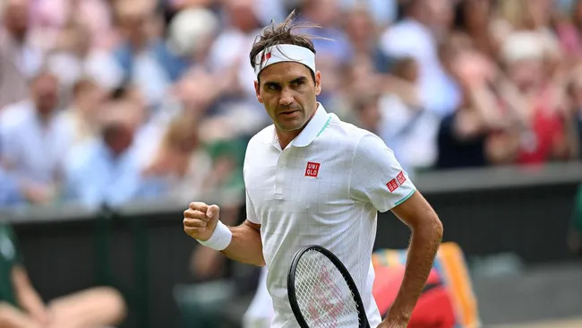 Wimbledon 2021: Giành vé vào vòng ba, Roger Federer lập kỷ lục mới