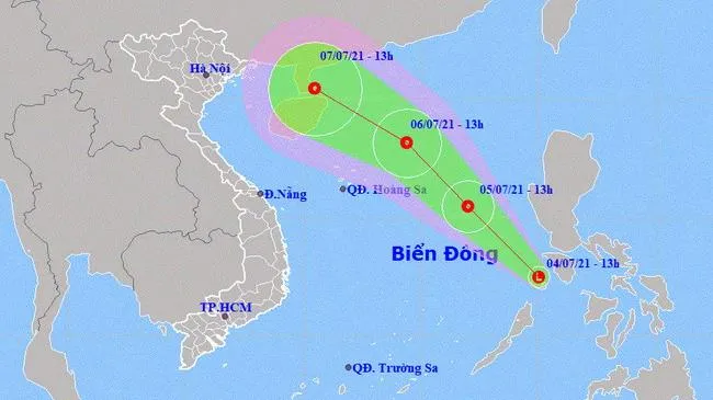 Biển Đông hình thành vùng áp thấp, có thể mạnh lên thành bão