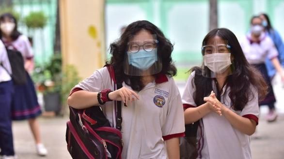 Gợi ý giải bài thi môn Văn kỳ thi tốt nghiệp THPT năm 2021