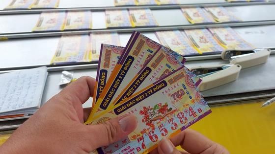 Từ 9/7: XSKT miền Nam tạm dừng hoạt động, Vietlott bán vé Online