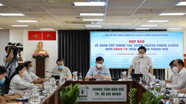 TPHCM: 40.000 lao động tự do, 20.000 người bán vé số dạo trên địa bàn đã được hỗ trợ