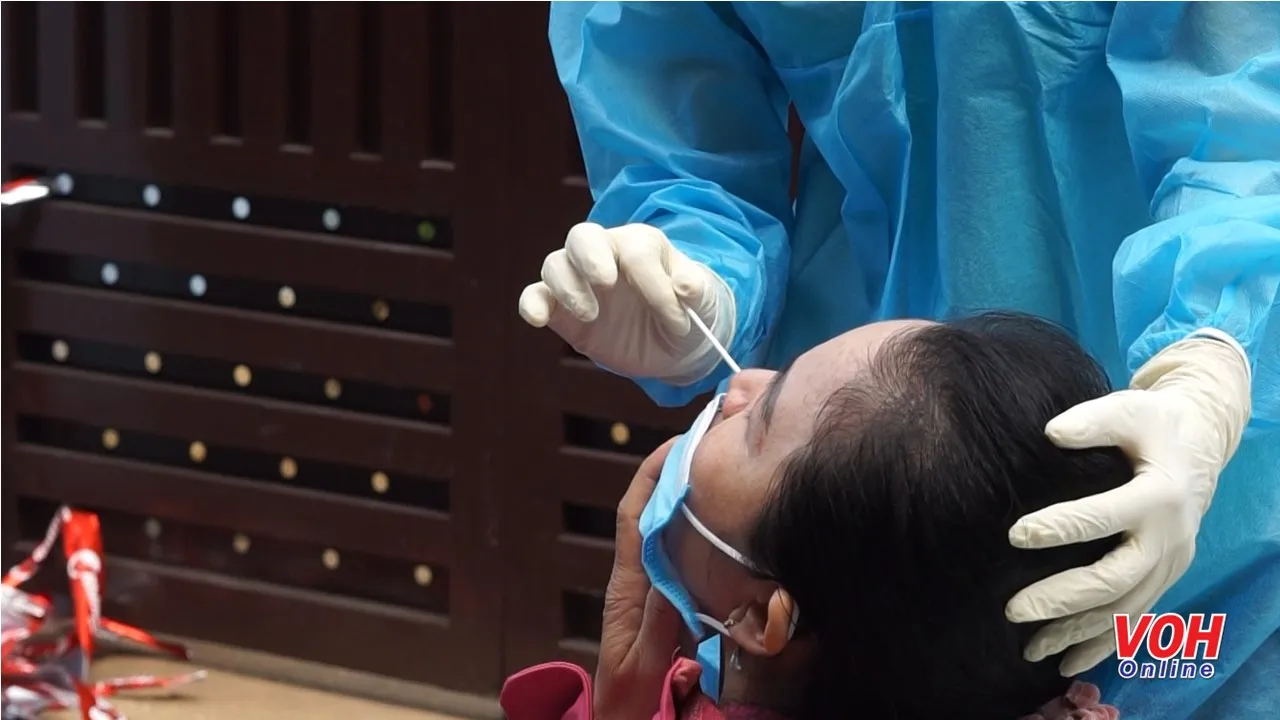 TPHCM bàn phương án triển khai sử dụng “Hệ thống nền tảng quản lý cách ly y tế”