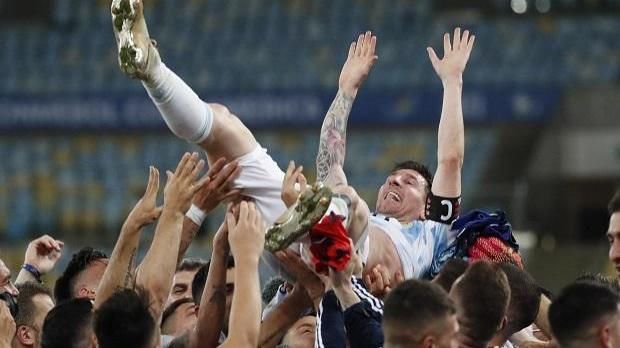 Argentina vô địch Copa America 2021, Messi vượt Neymar giành giải cầu thủ xuất sắc nhất