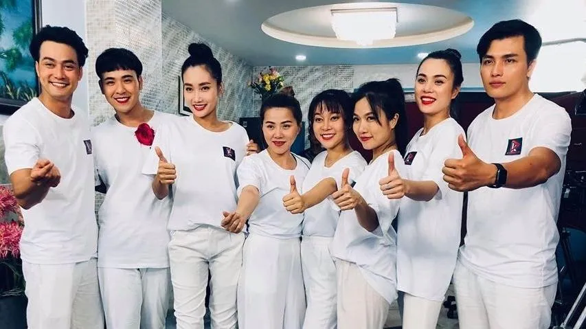 Công sở kế”- Câu chuyện bi hài về những người làm nghề truyền thông