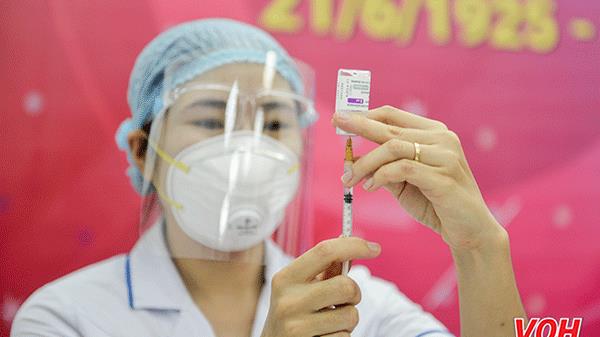 Phấn đấu đến cuối tháng 8/2021: Khoảng 70% dân số TPHCM (trên 18 tuổi) được tiêm vaccine mũi 1