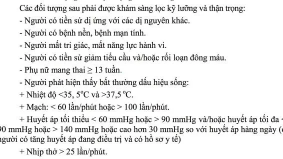 Hướng dẫn mới của Bộ Y tế về khám sàng lọc trước tiêm chủng vắc xin COVID-19