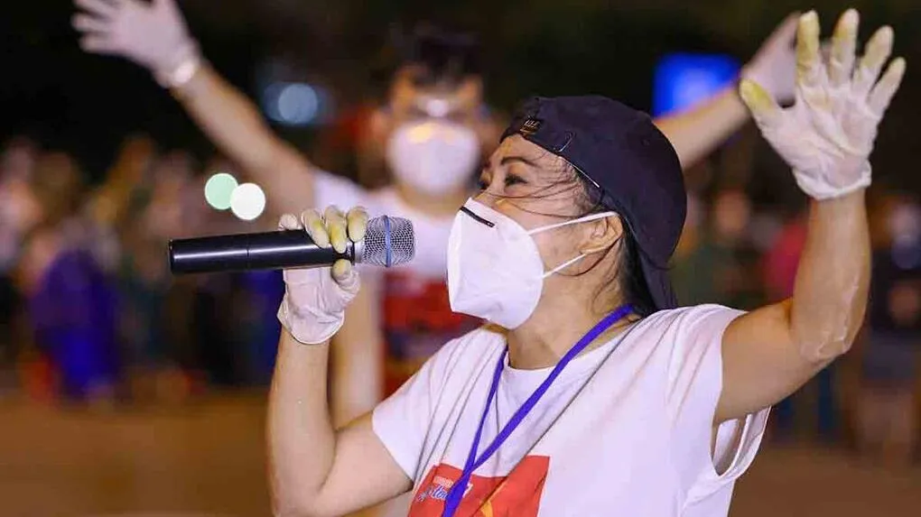 Công bằng với người nghệ sĩ