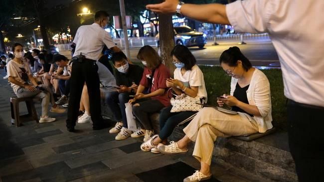 Trung Quốc có thể đạt được miễn dịch cộng đồng vào cuối năm 2021