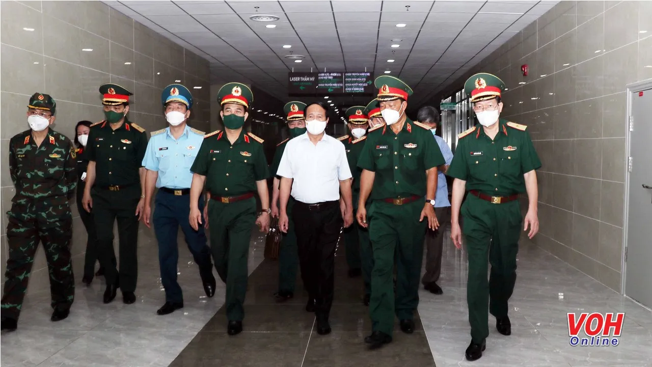 Phó Thủ tướng kiểm tra công tác phòng, chống Covid-19 tại Bệnh viện Quân y 175