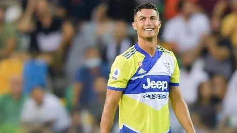 Ronaldo trở lại Ngoại hạng Anh khoác áo Man City?