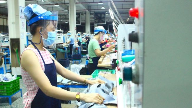 Mỗi tháng có hơn 14. 000 doanh nghiệp thành lập mới và quay trở lại hoạt động