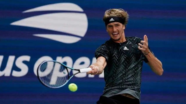 US Open 2021: Alexander Zverev thẳng tiến vào tứ kết