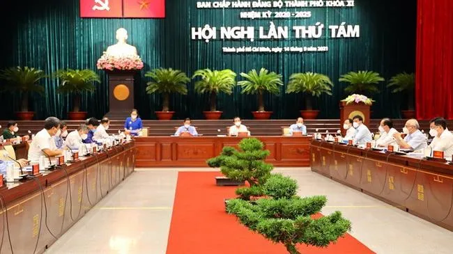 Hội nghị lần thứ 08 Ban chấp hành Đảng bộ TPHCM khóa XI