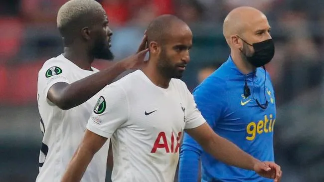 Kết quả Europa League và Europa Conference League 2021/22: Leicester và Tottenham cùng chia điểm
